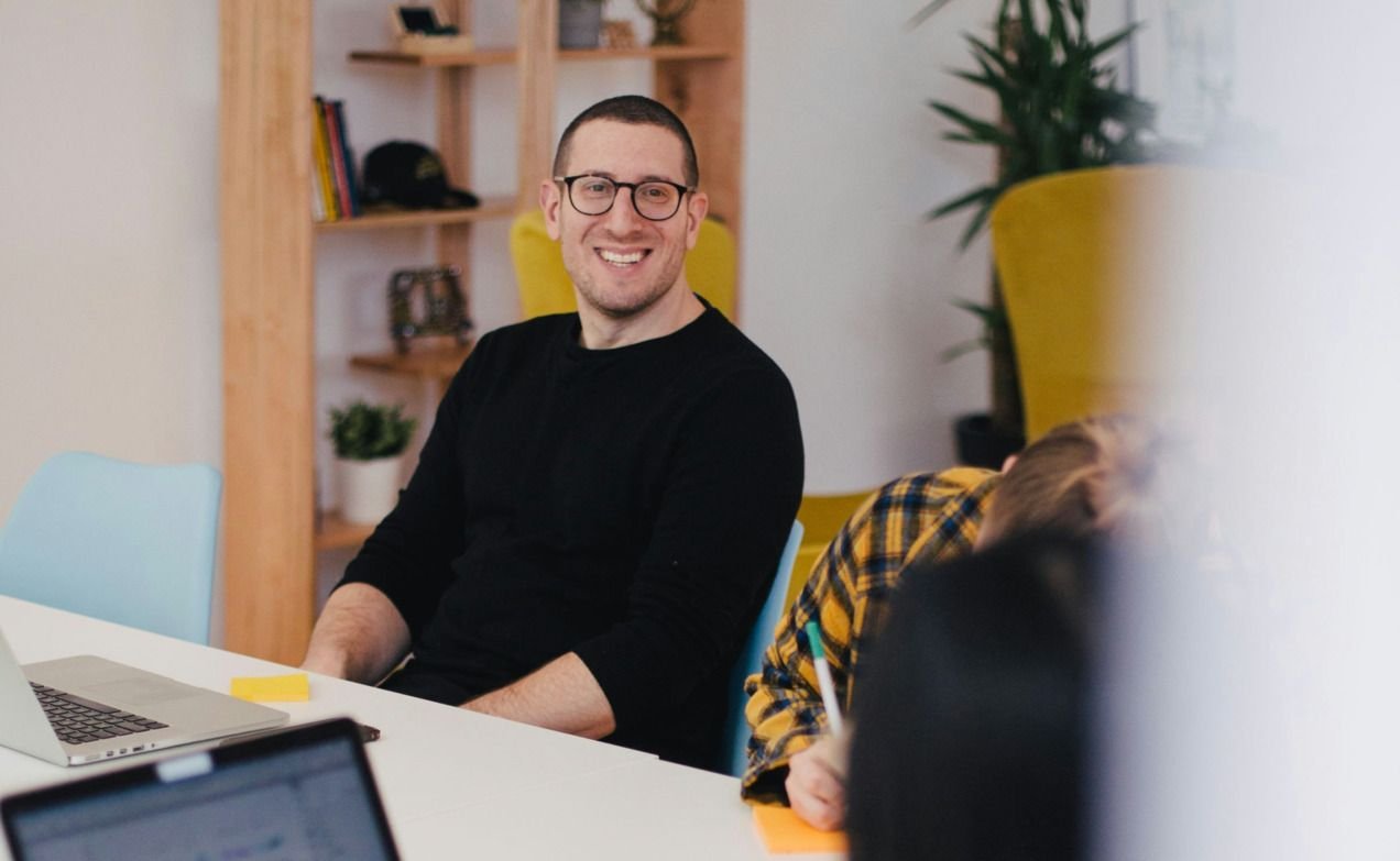 What is a technical recruiter - headshot