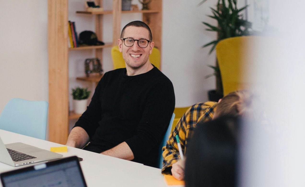 What is a technical recruiter - headshot